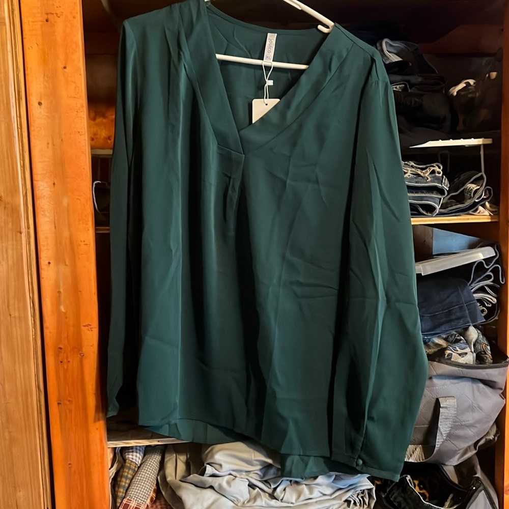 Blouse NWT